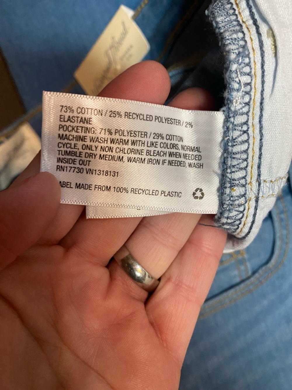 Universal Thread High Rise Skinny Jeans size 8 - Picture 10 of 10